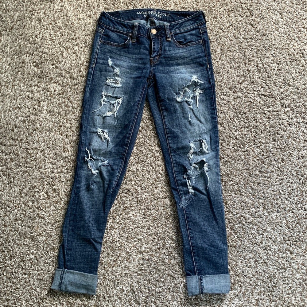 Women’s American Eagle jeans